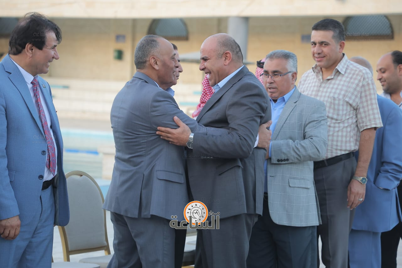 Madar Al-Saa Images 0.8870283868621373