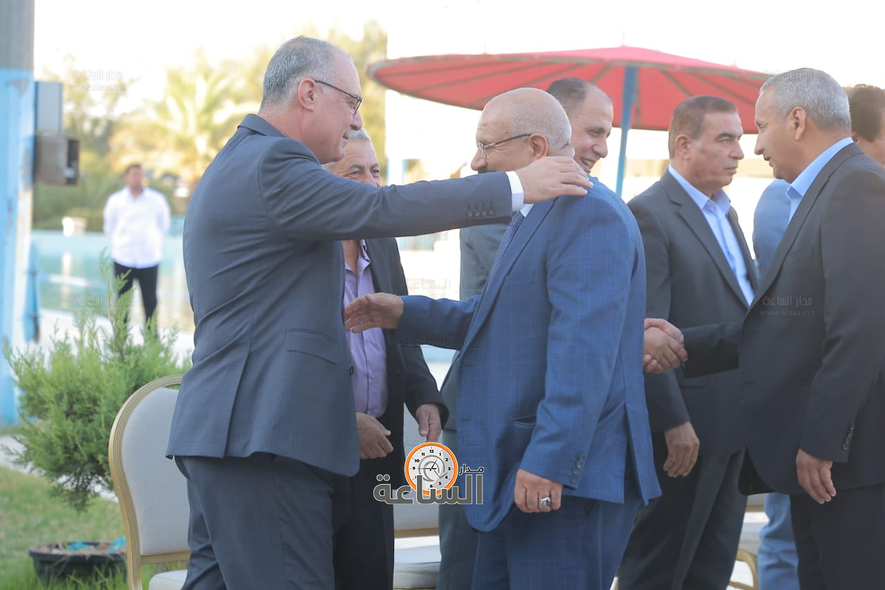 Madar Al-Saa Images 0.7369458293137233