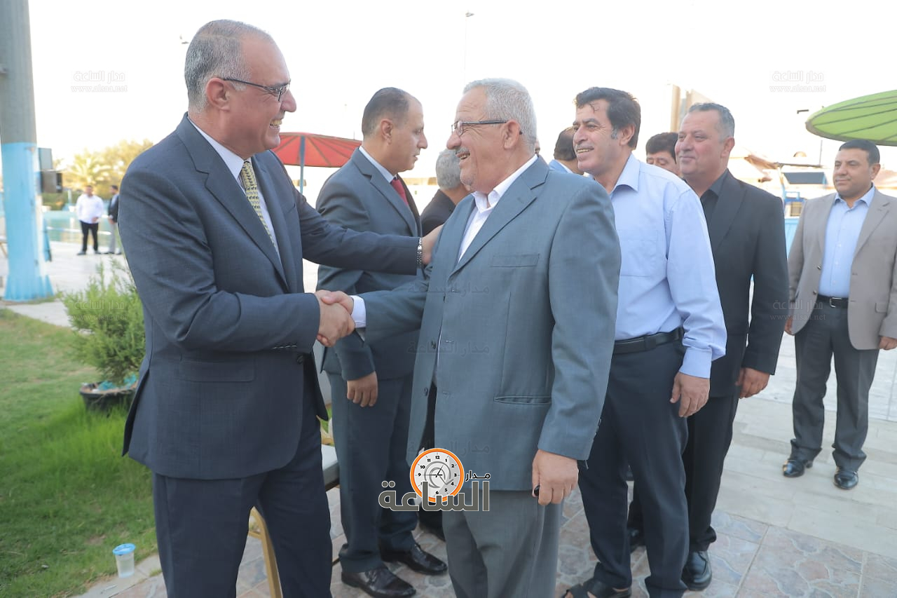 Madar Al-Saa Images 0.6518300072270831