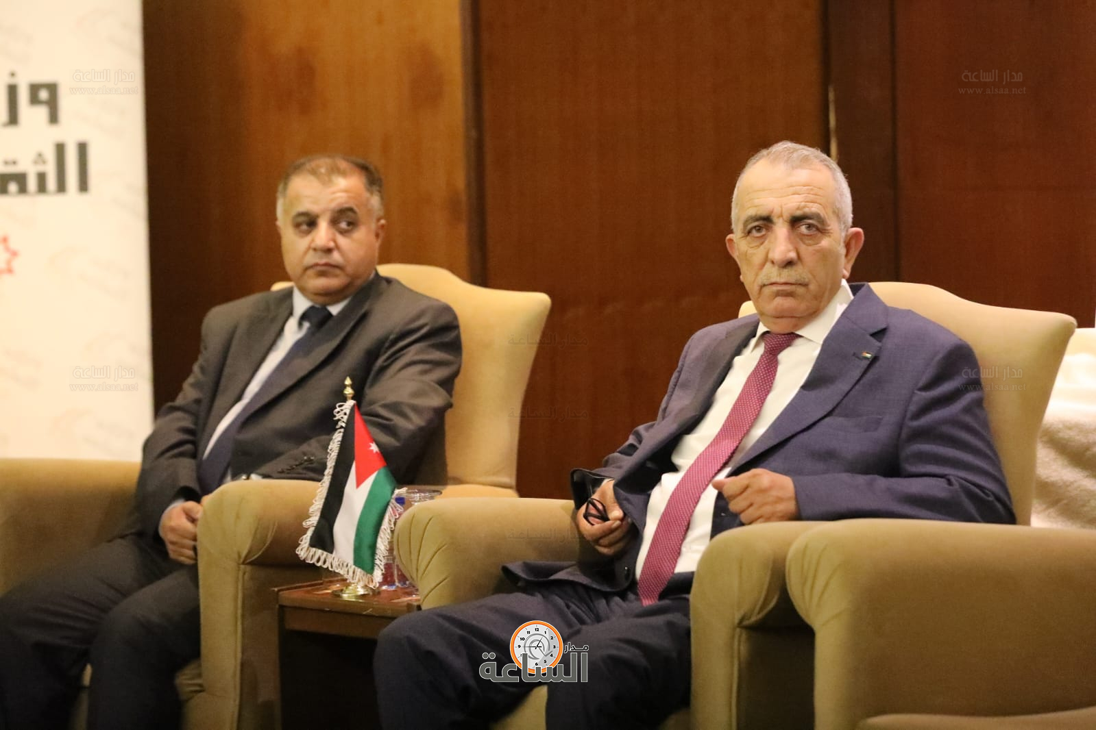 Madar Al-Saa Images 0.9416485521131448