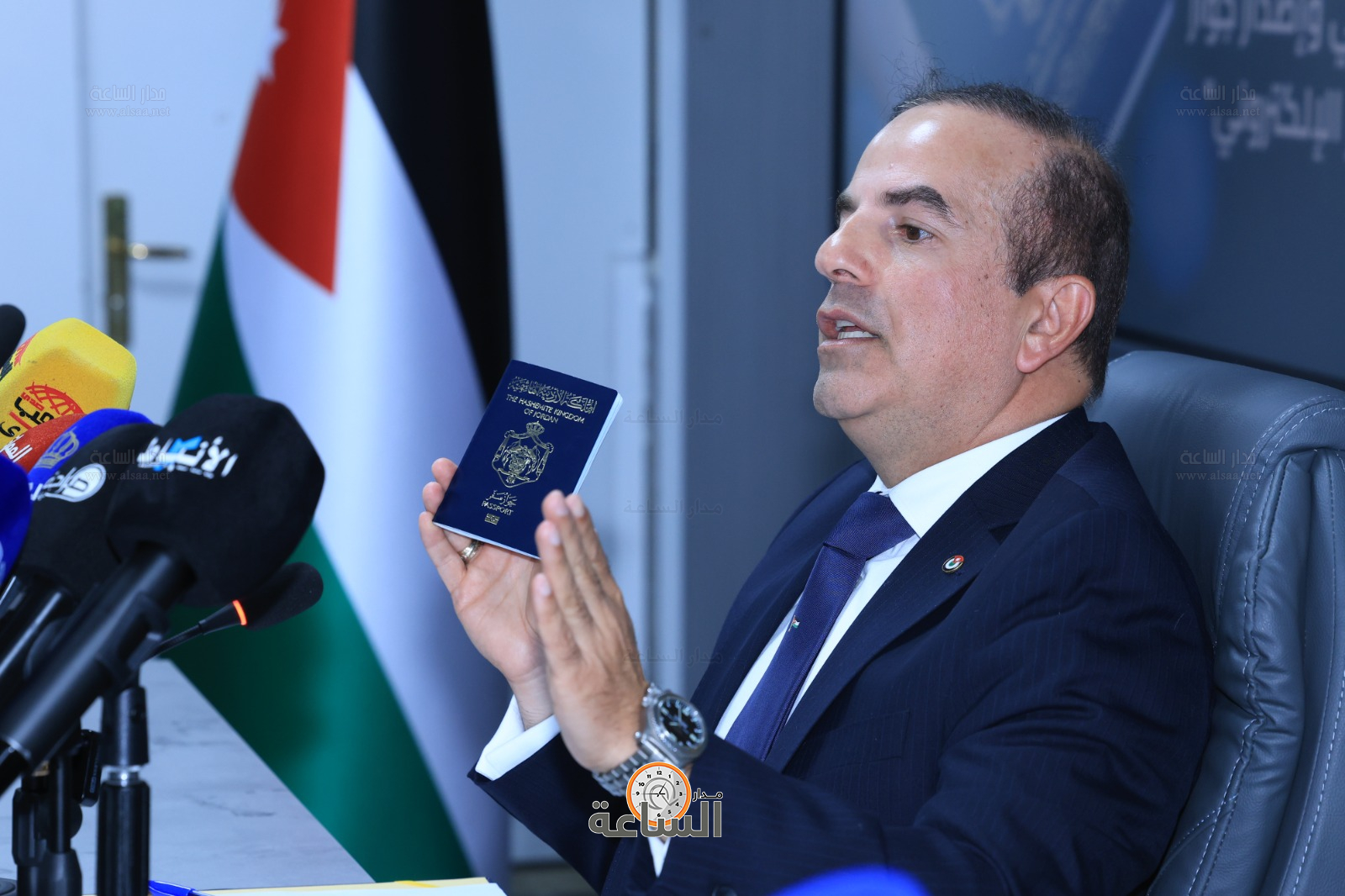 Madar Al-Saa Images 0.5538752887255194