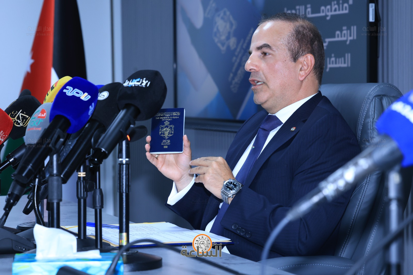 Madar Al-Saa Images 0.5407269170088256