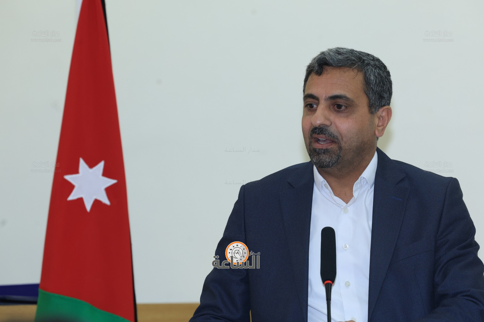 Madar Al-Saa Images 0.41562935116998845