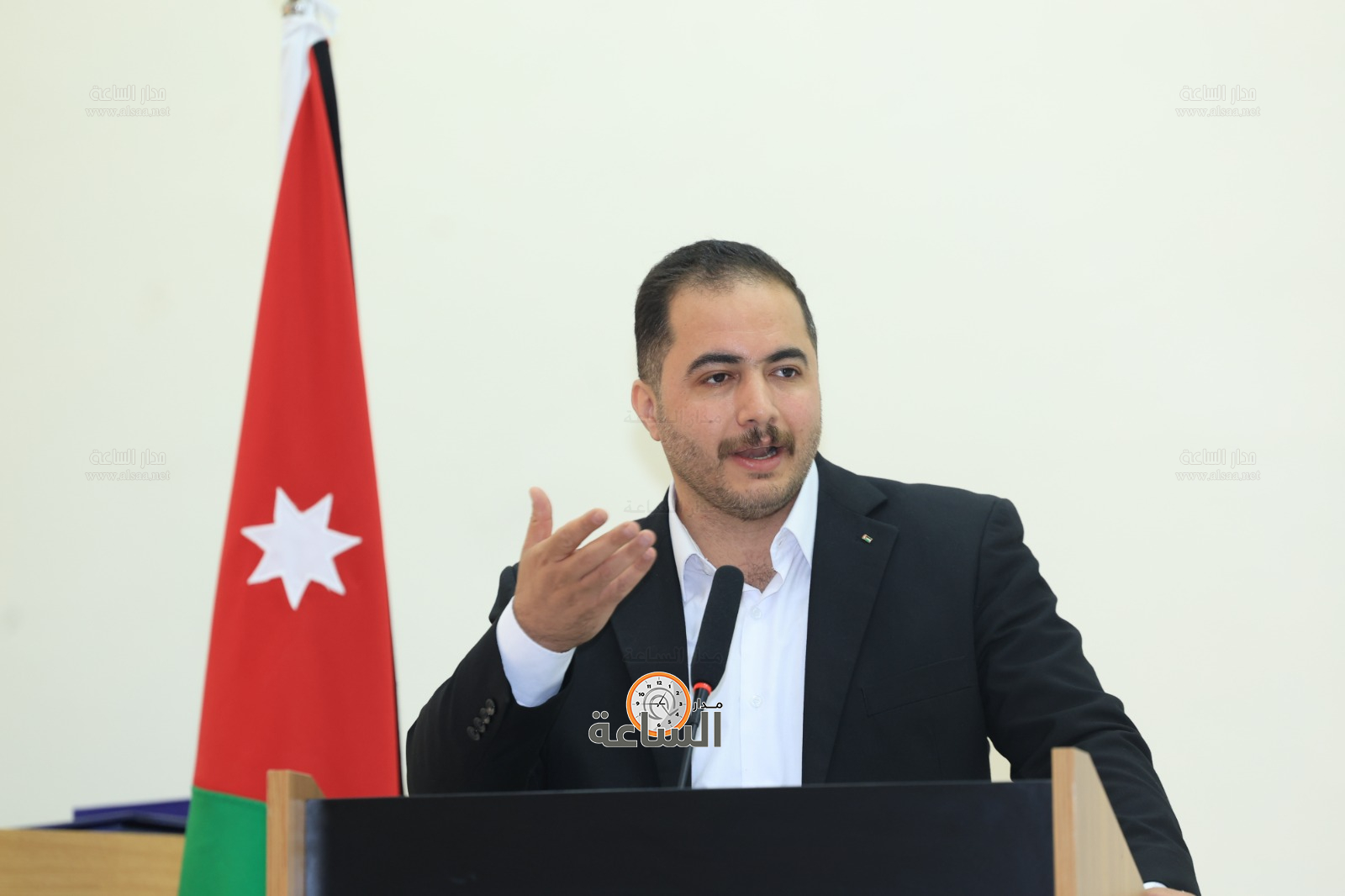 Madar Al-Saa Images 0.5931590039499733