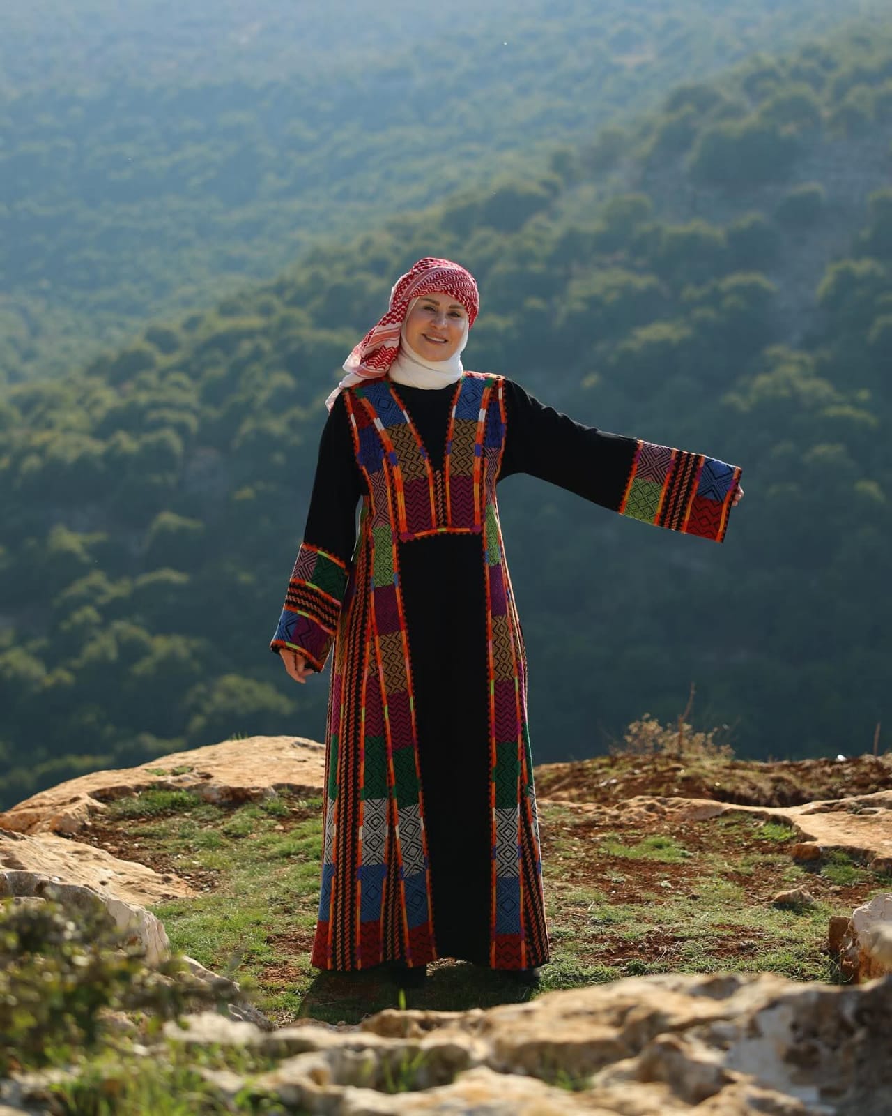 Madar Al-Saa Images 0.08167029201848308