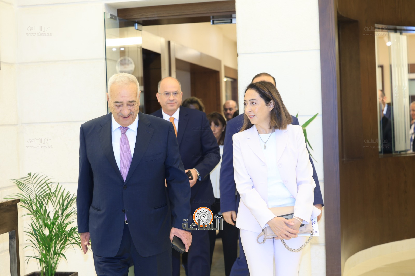 Madar Al-Saa Images 0.17259011694269244