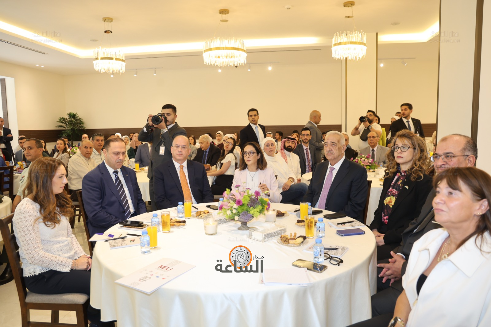 Madar Al-Saa Images 0.4175164886864249