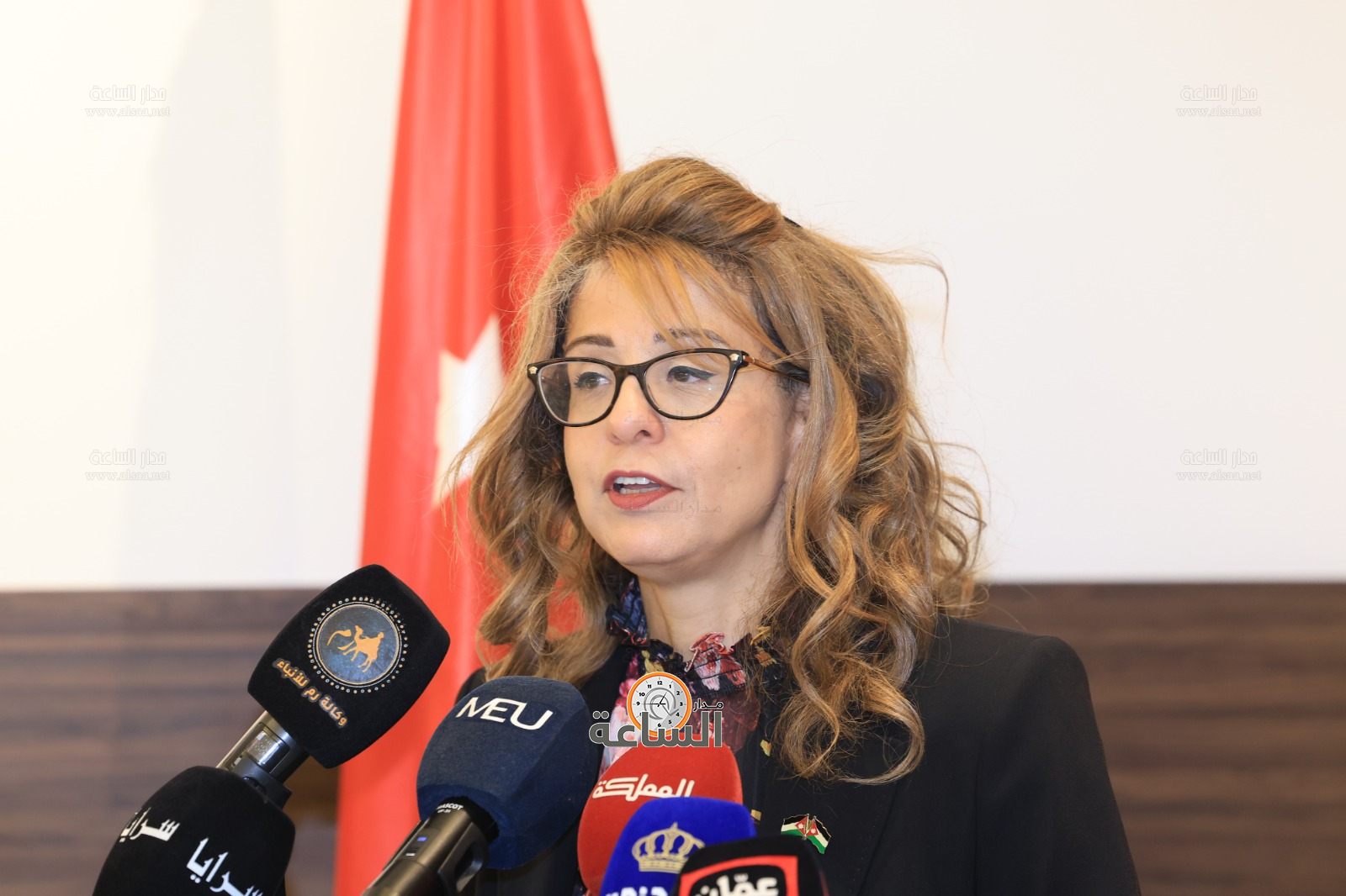 Madar Al-Saa Images 0.7544828390315713