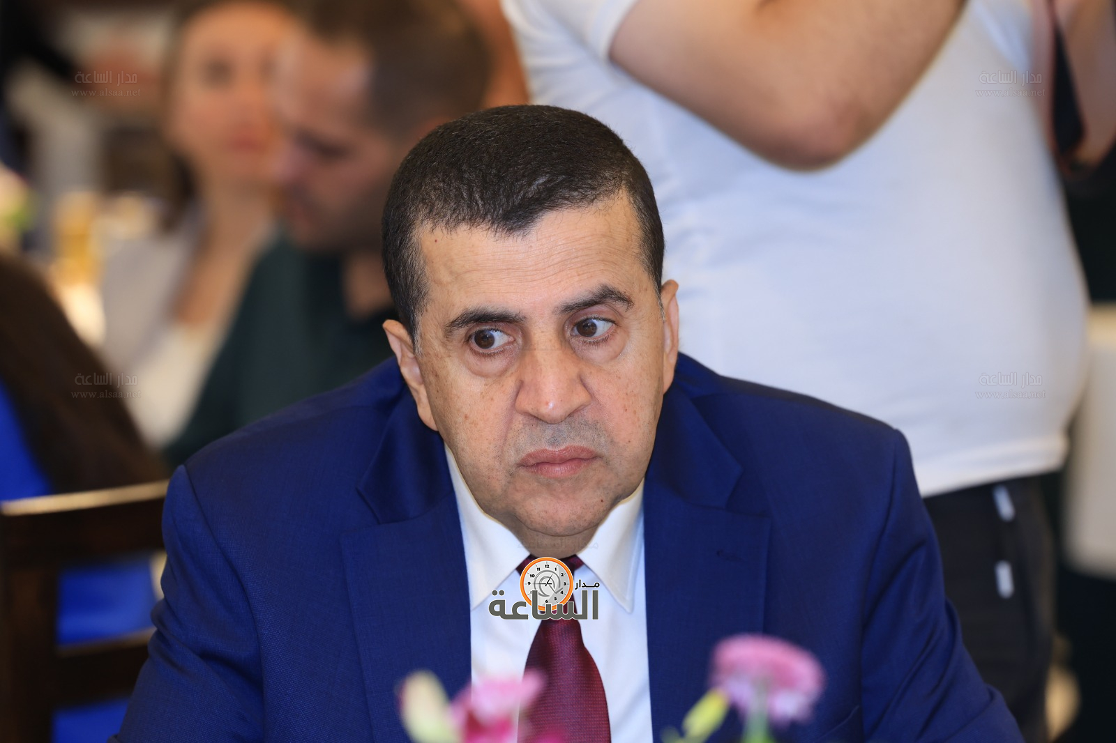 Madar Al-Saa Images 0.162682458118392