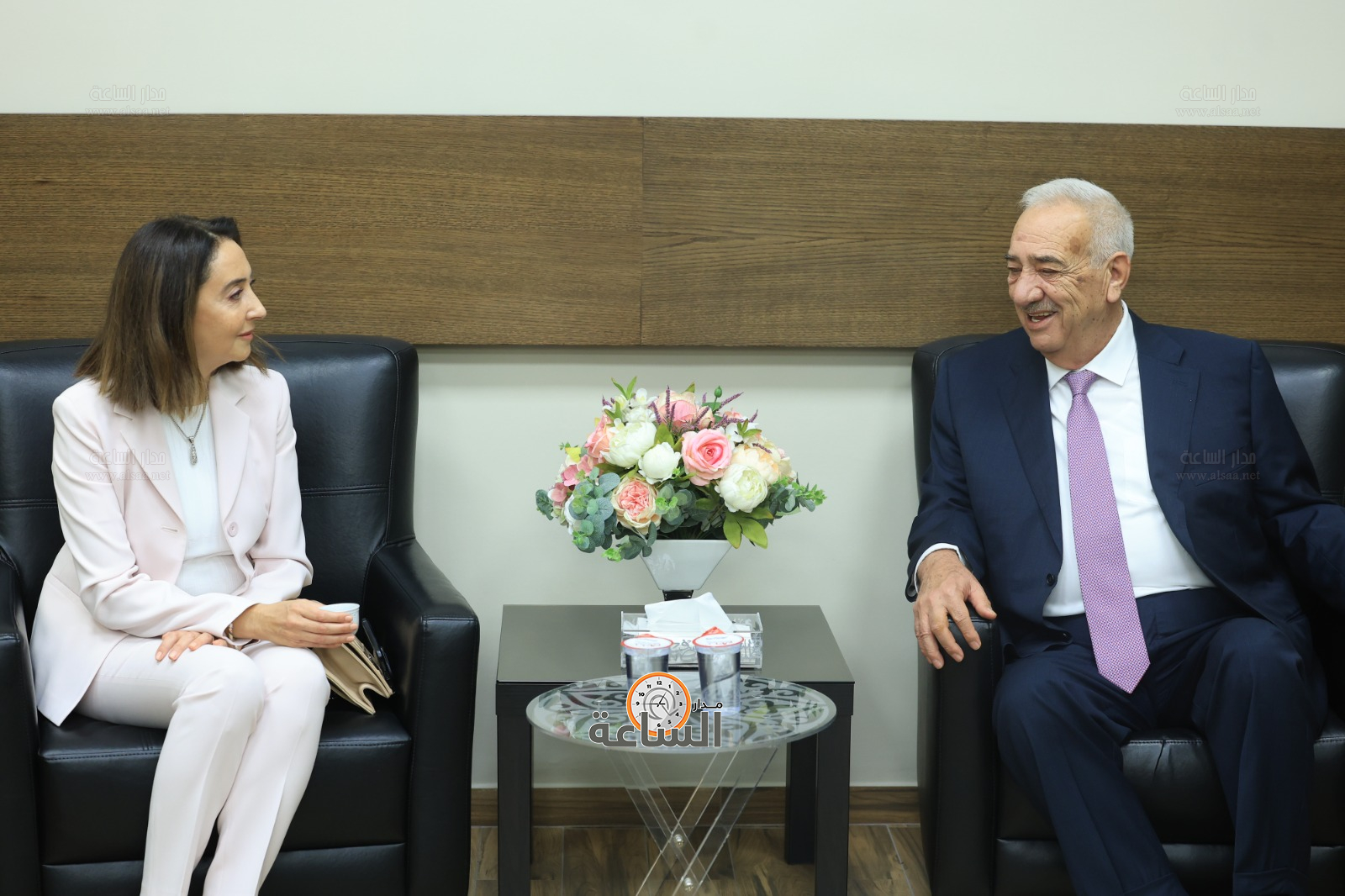 Madar Al-Saa Images 0.48475470025616063