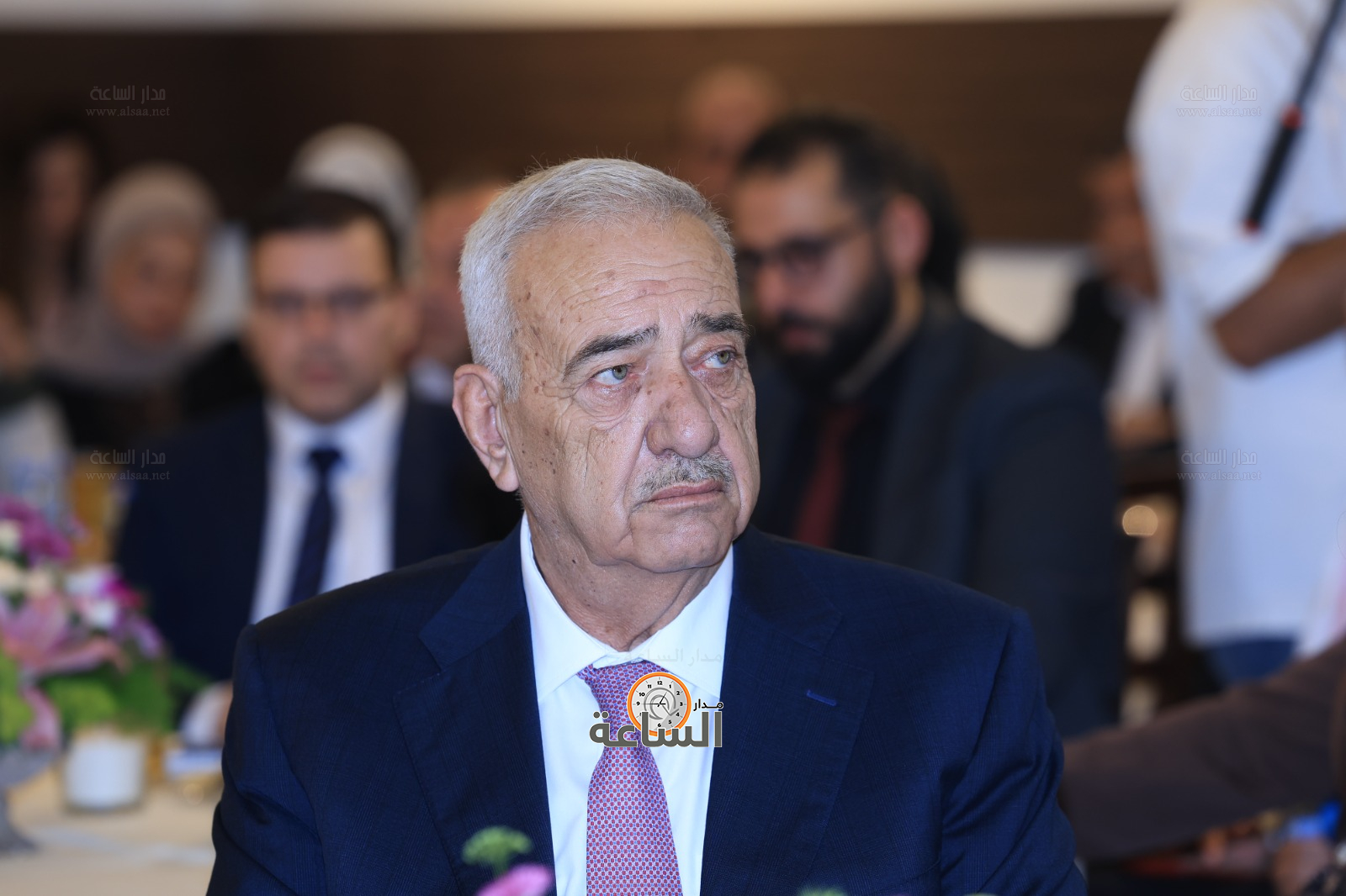 Madar Al-Saa Images 0.7776359674229387