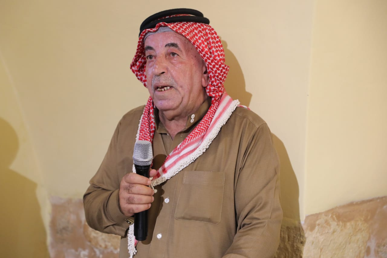 Madar Al-Saa Images 0.4084602419871892