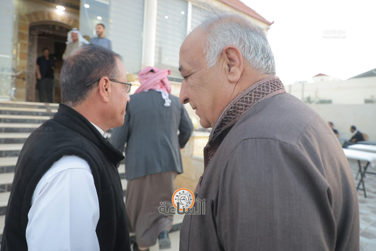 Madar Al-Saa Images 0.4654077619179431