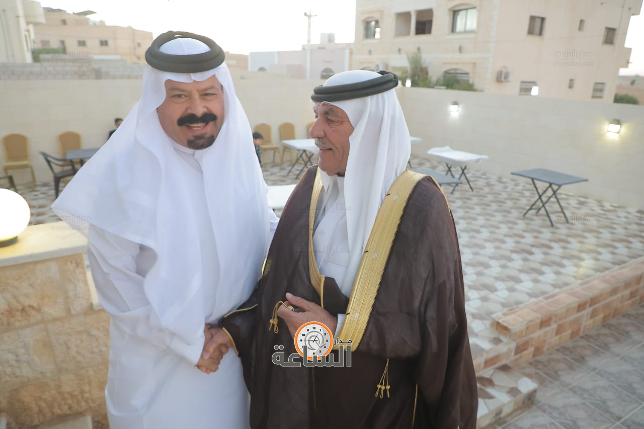 Madar Al-Saa Images 0.9387497464121936