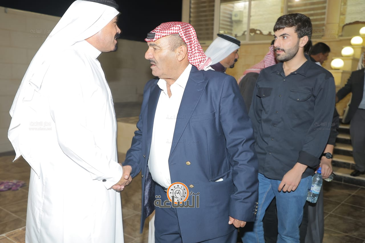 Madar Al-Saa Images 0.748671848614388