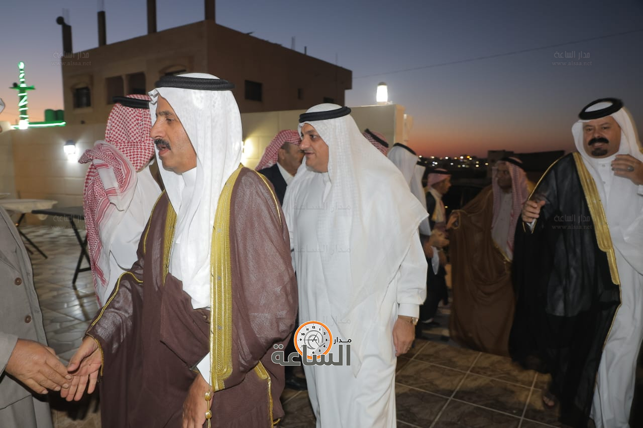 Madar Al-Saa Images 0.8201420056287424