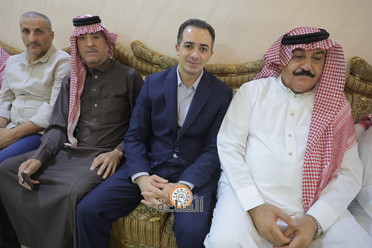 Madar Al-Saa Images 0.07957125632532114