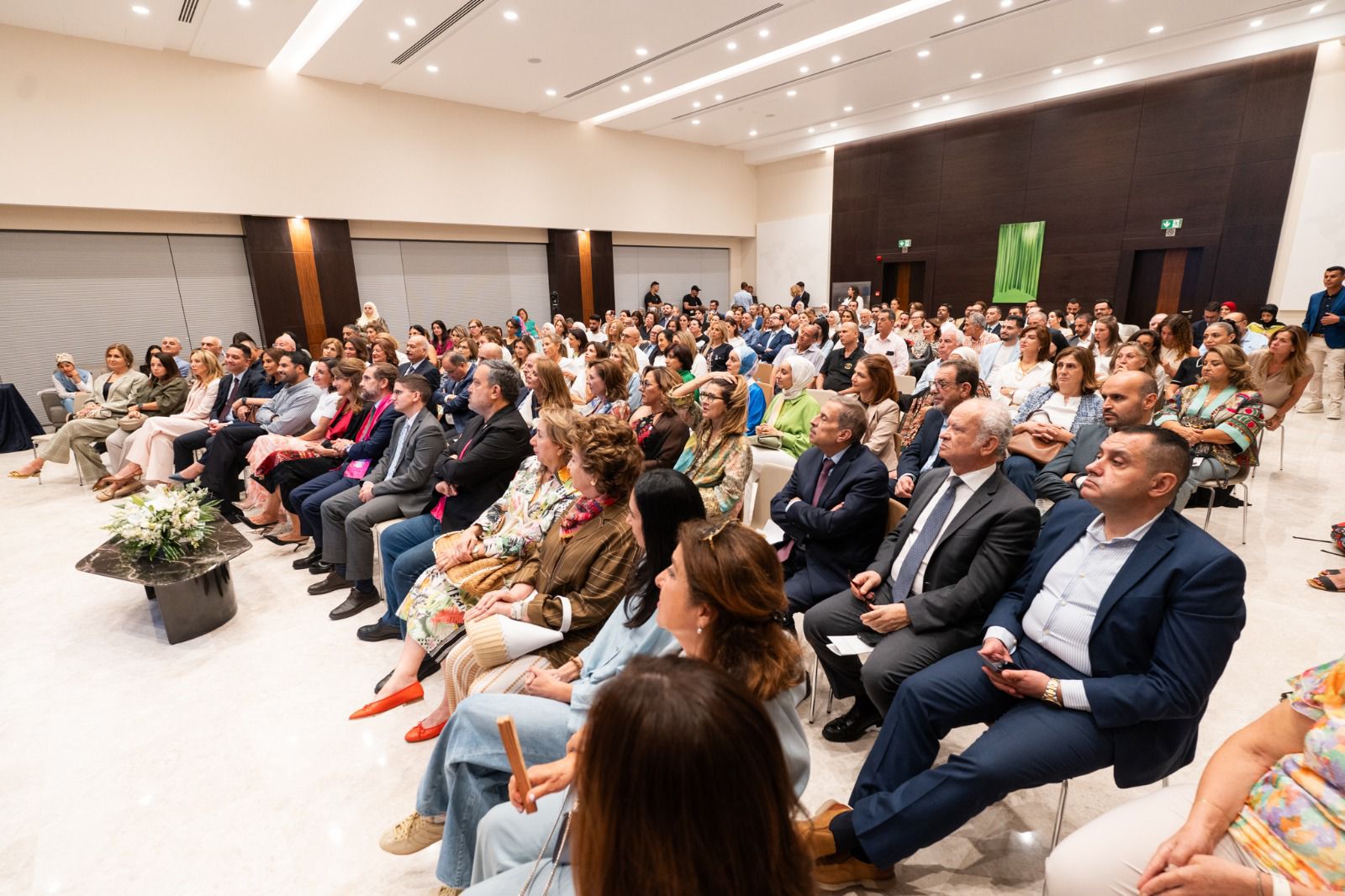 Madar Al-Saa Images 0.17255272882922856