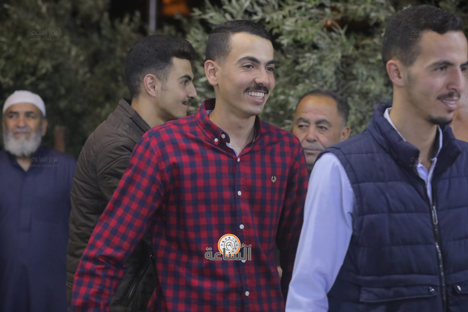 Madar Al-Saa Images 0.7184658693557016