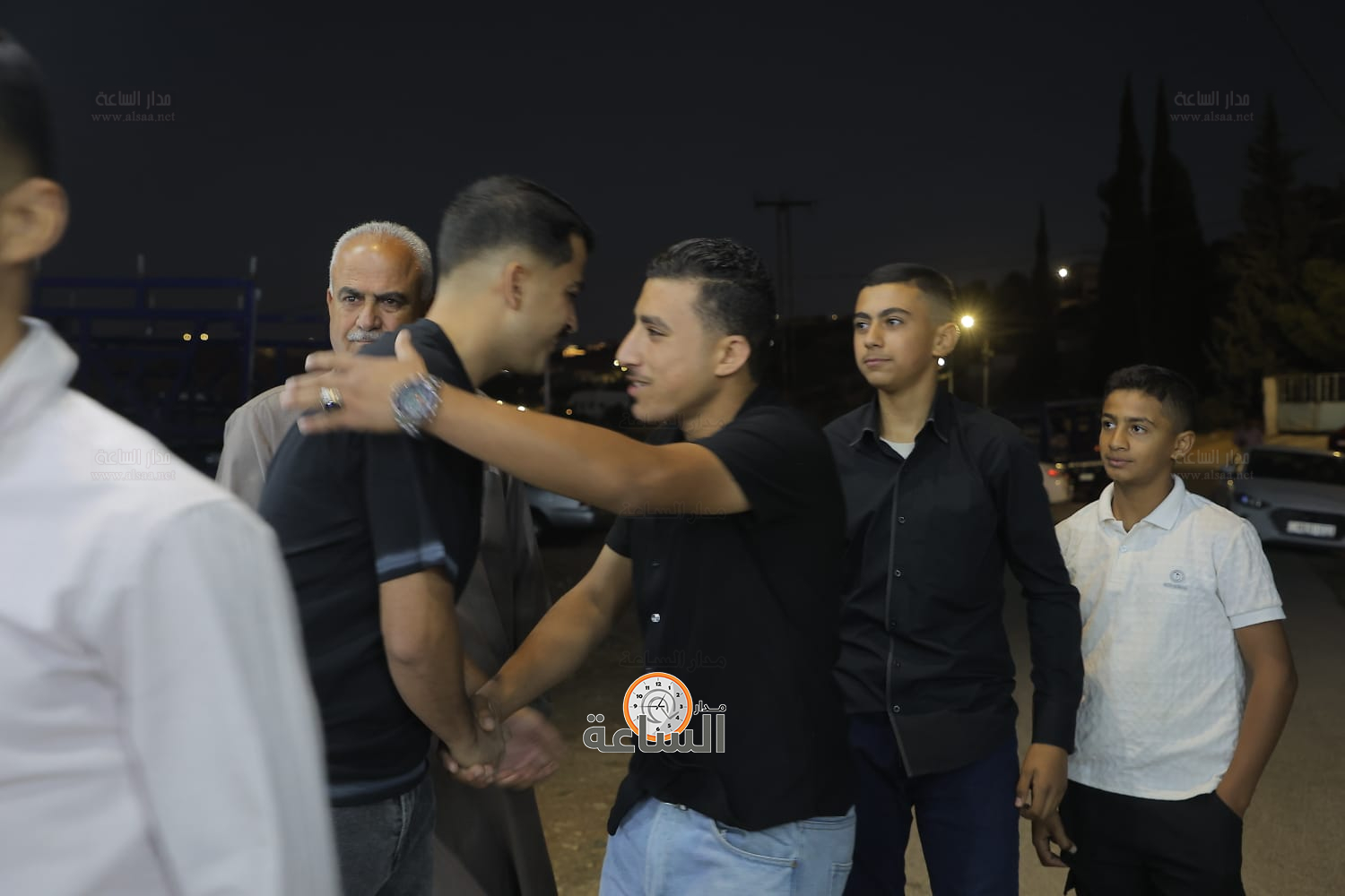 Madar Al-Saa Images 0.9779088727377263