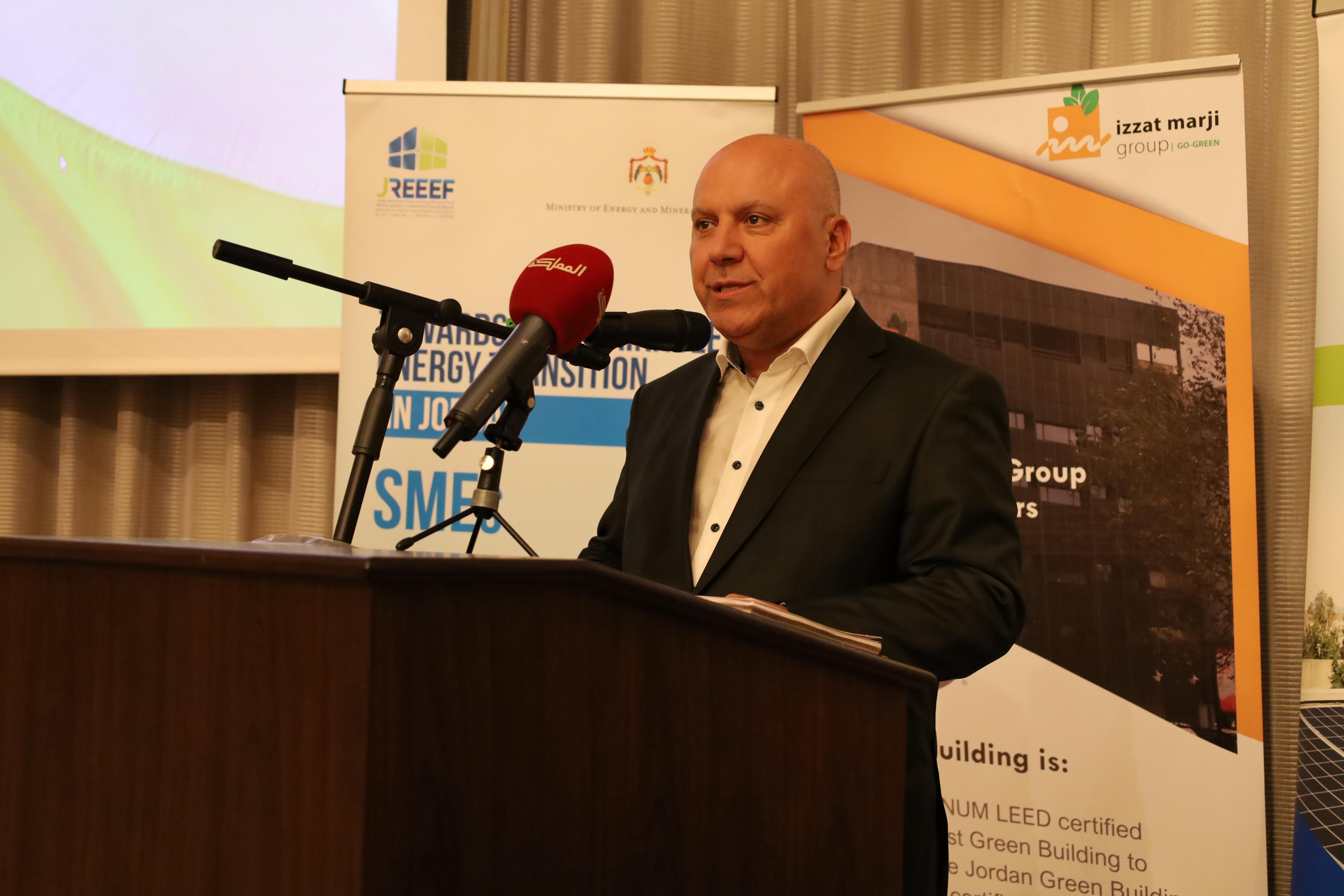 Madar Al-Saa Images 0.5889195991843228