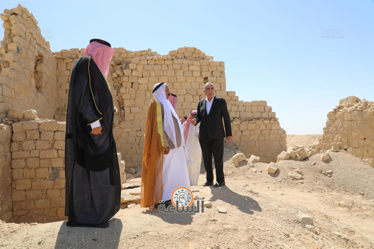 Madar Al-Saa Images 0.483308930984081