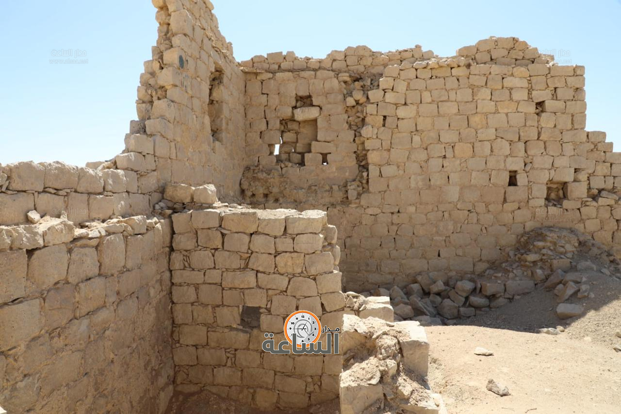 Madar Al-Saa Images 0.22487074344071967