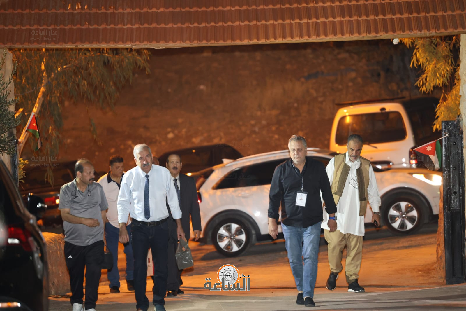 Madar Al-Saa Images 0.576034933031555