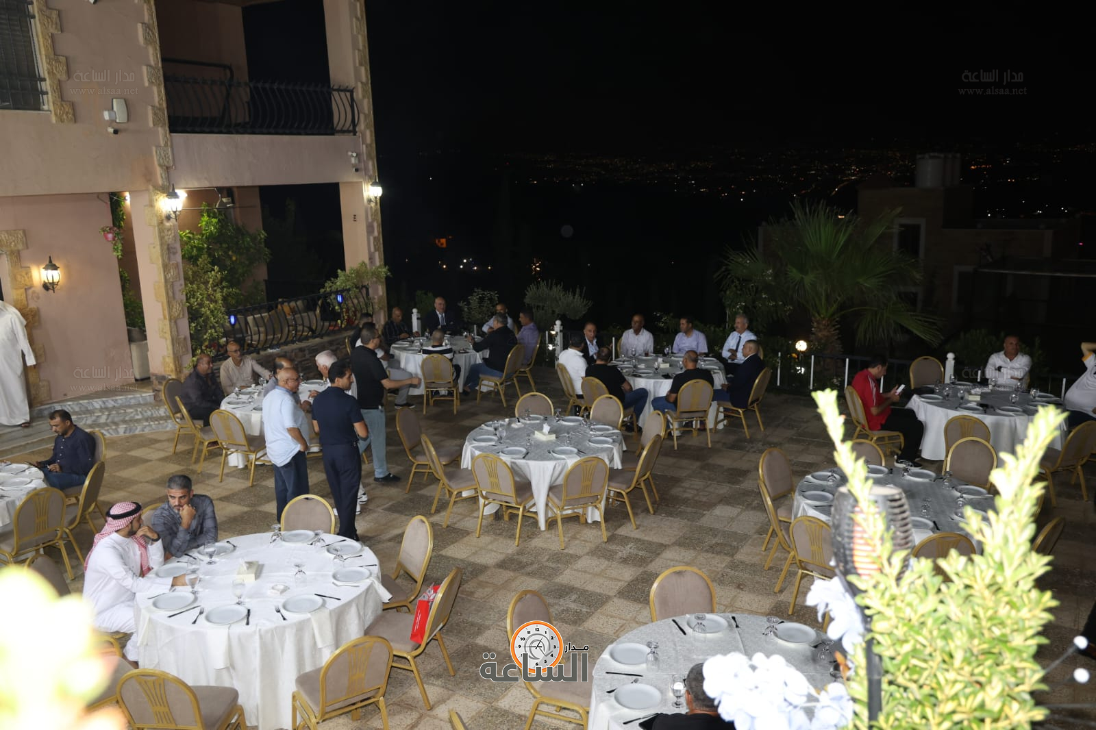 Madar Al-Saa Images 0.8633105318899661