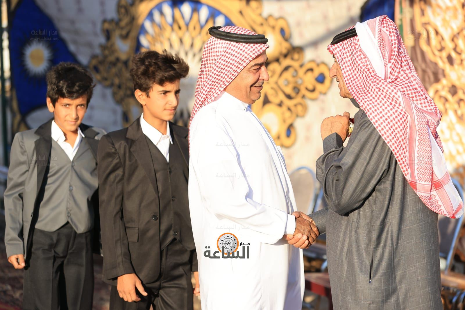 Madar Al-Saa Images 0.8733038581495065