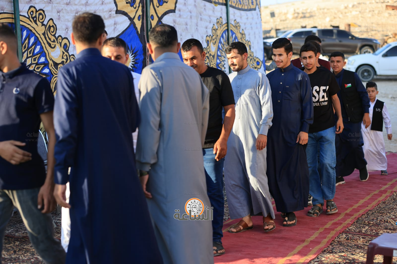 Madar Al-Saa Images 0.004692857035396902