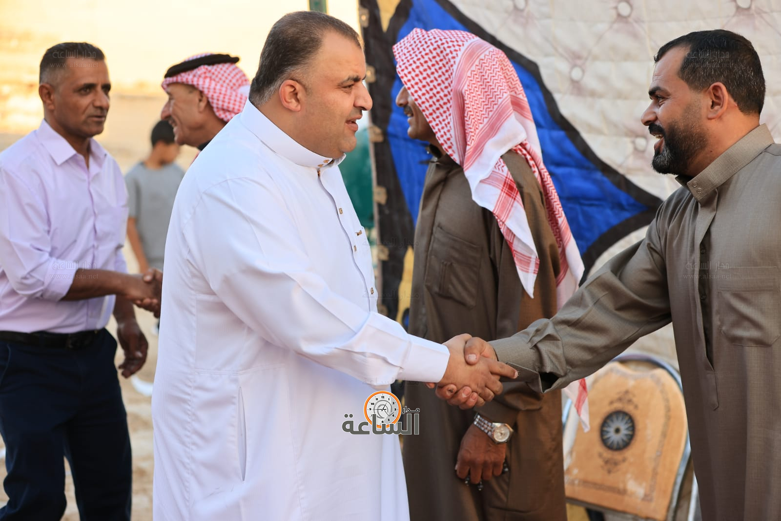 Madar Al-Saa Images 0.535918571179568