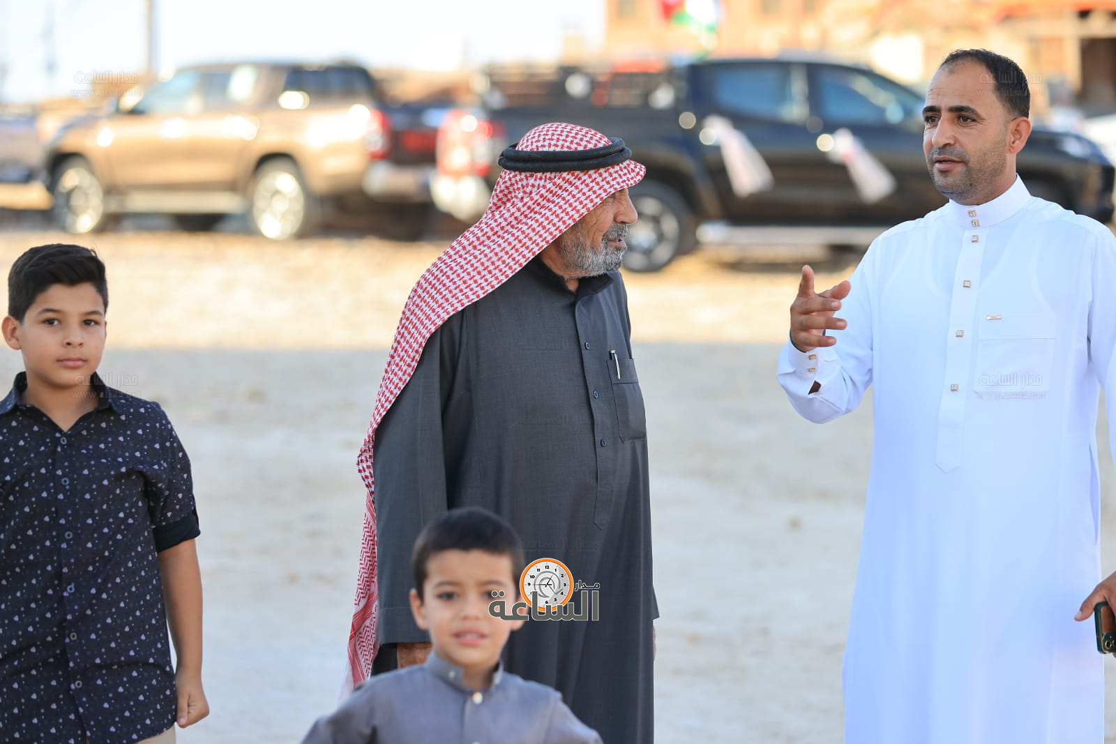 Madar Al-Saa Images 0.6895874435112335