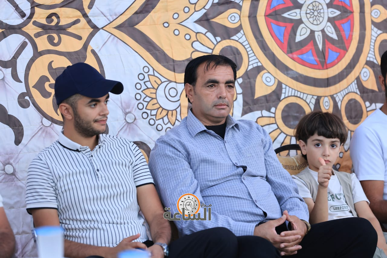 Madar Al-Saa Images 0.043098076239220684