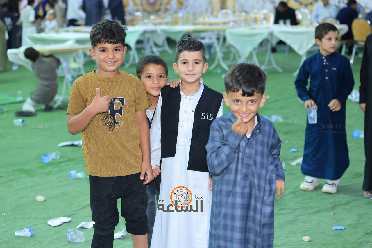 Madar Al-Saa Images 0.1335658646897655