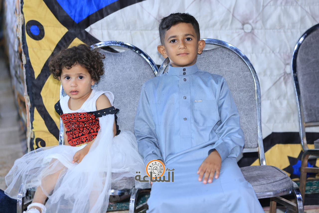 Madar Al-Saa Images 0.24867712190444424