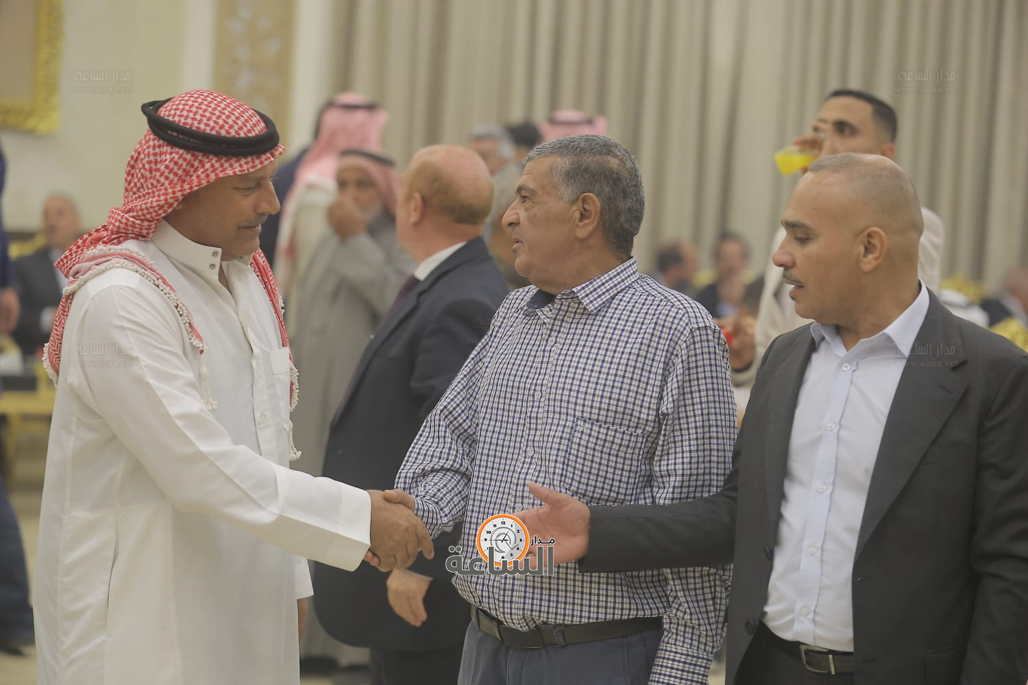 Madar Al-Saa Images 0.5003336983669207