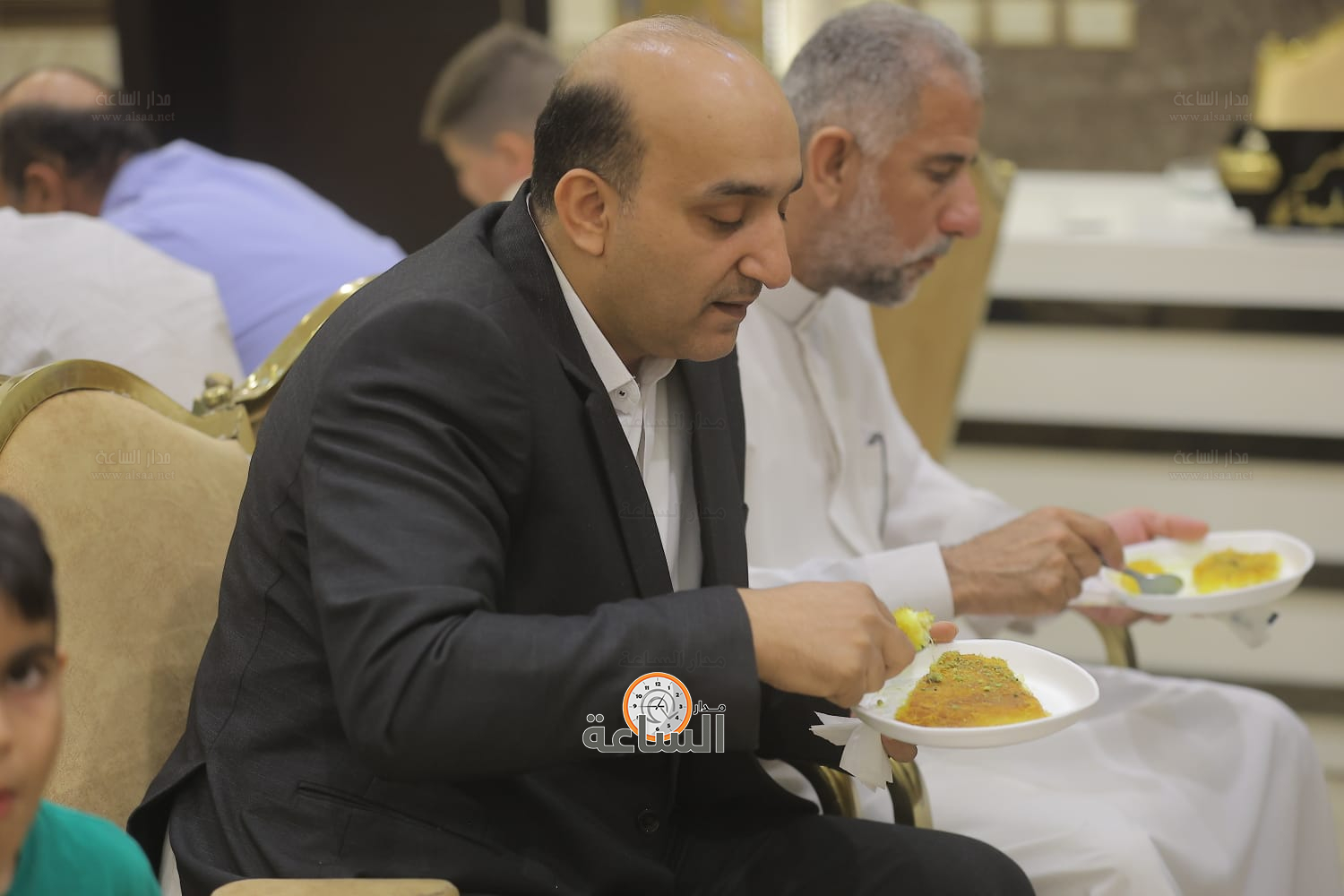 Madar Al-Saa Images 0.029062828202340407