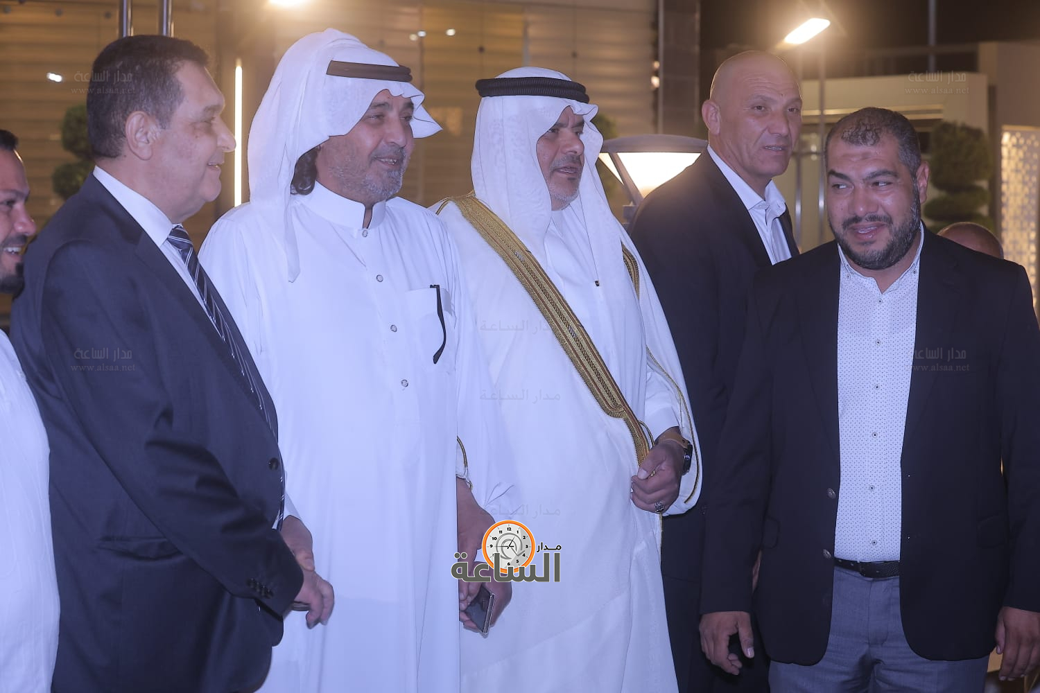 Madar Al-Saa Images 0.8810384084780433