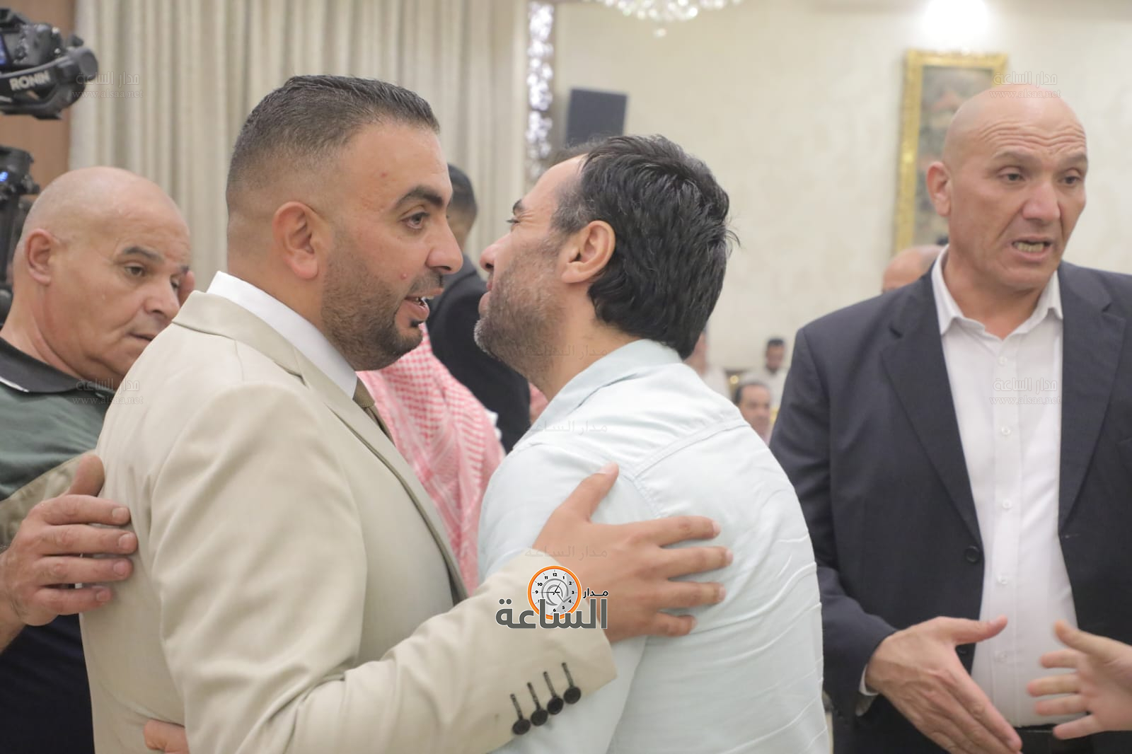 Madar Al-Saa Images 0.9631224310871432