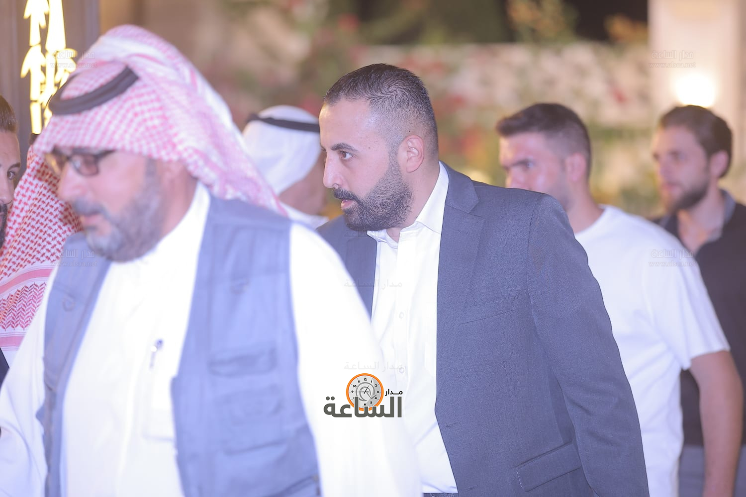 Madar Al-Saa Images 0.1391083878745193