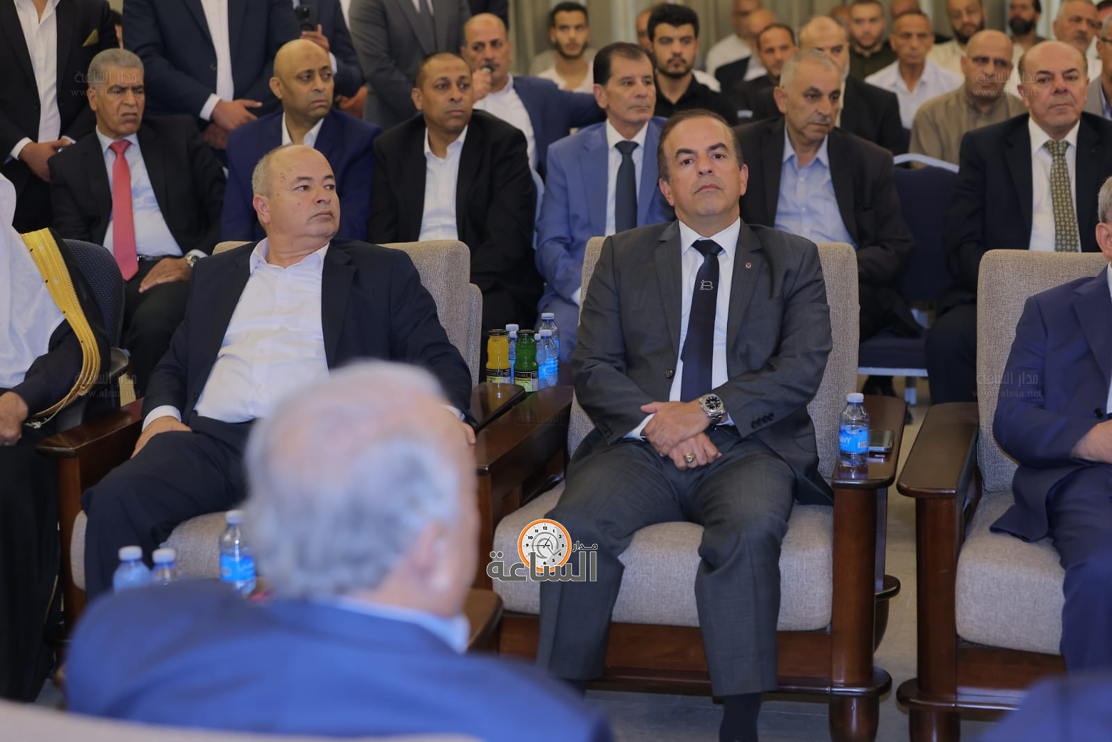 Madar Al-Saa Images 0.012890365360584854