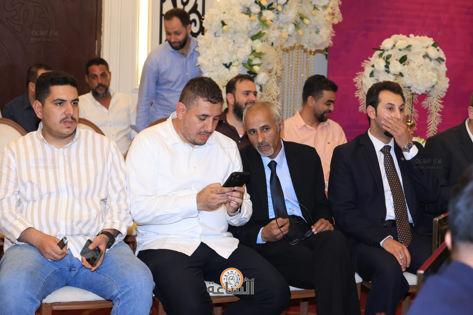 Madar Al-Saa Images 0.37928658725558495