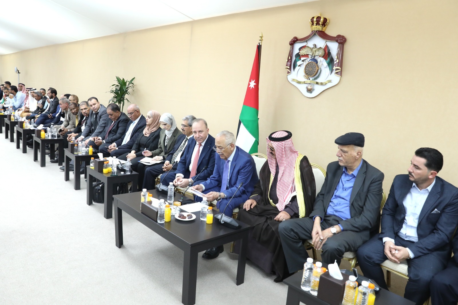 Madar Al-Saa Images 0.19724456785070554