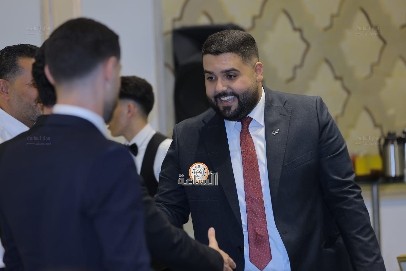 Madar Al-Saa Images 0.975974294179389