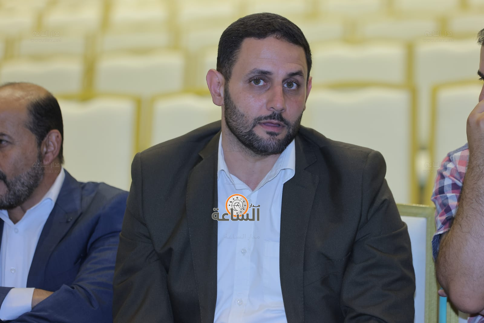 Madar Al-Saa Images 0.16080104275654605