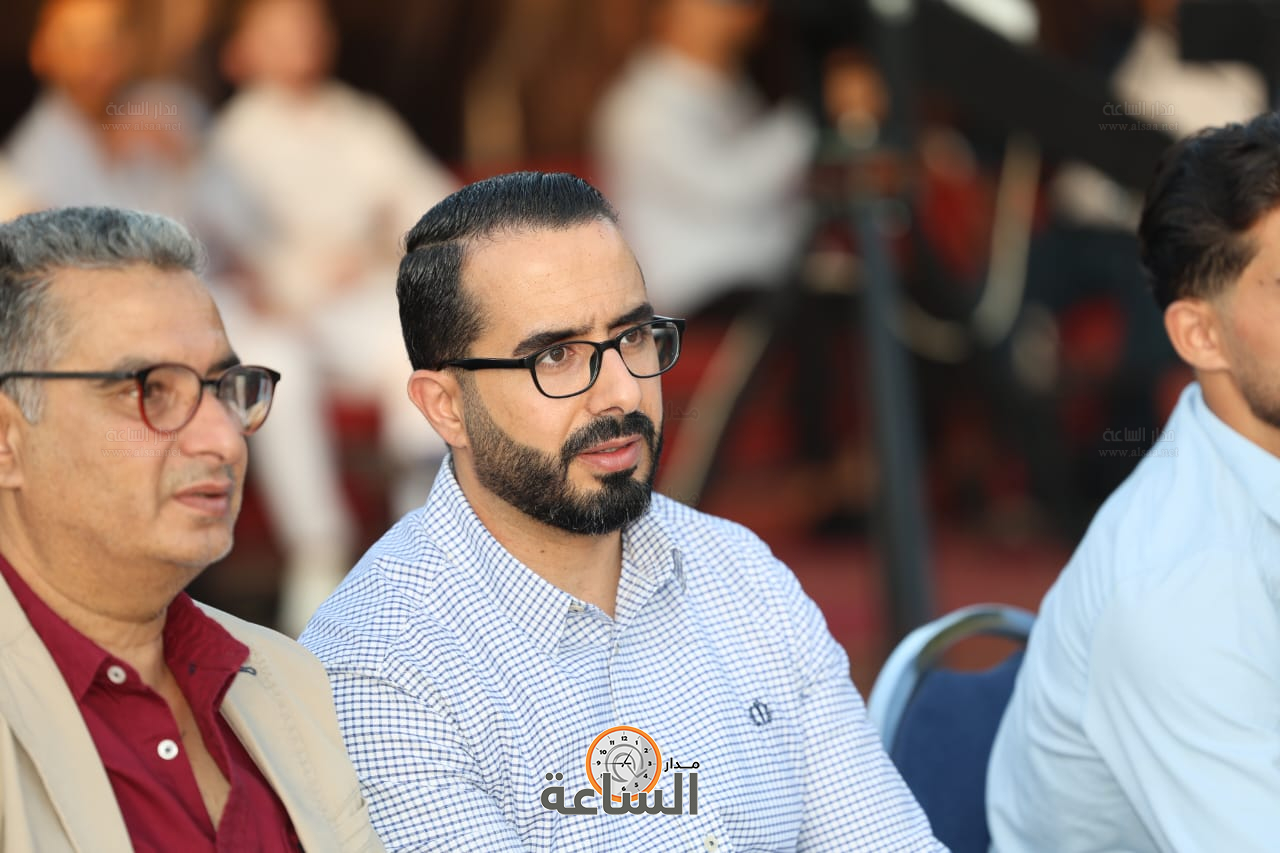 Madar Al-Saa Images 0.8718399926059379