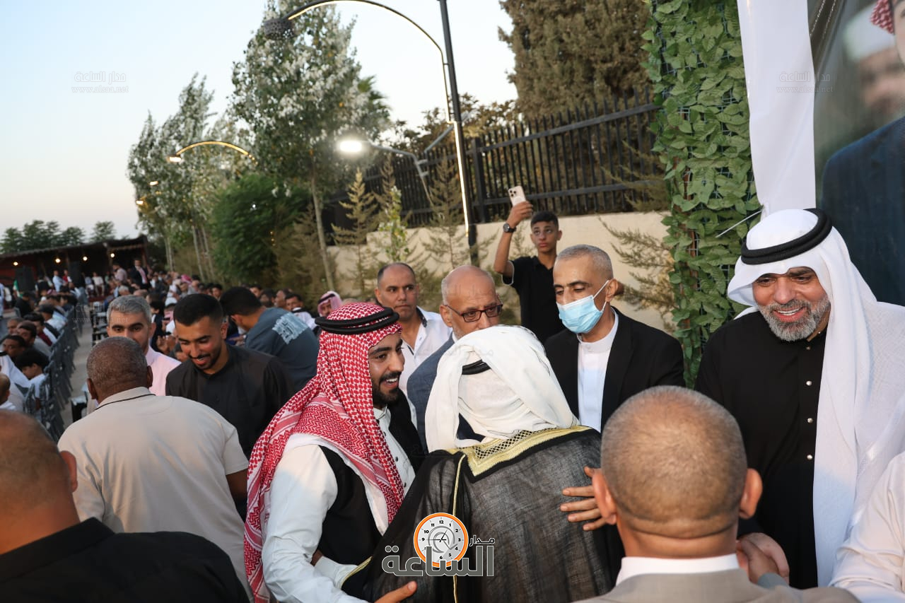 Madar Al-Saa Images 0.5344098483177164