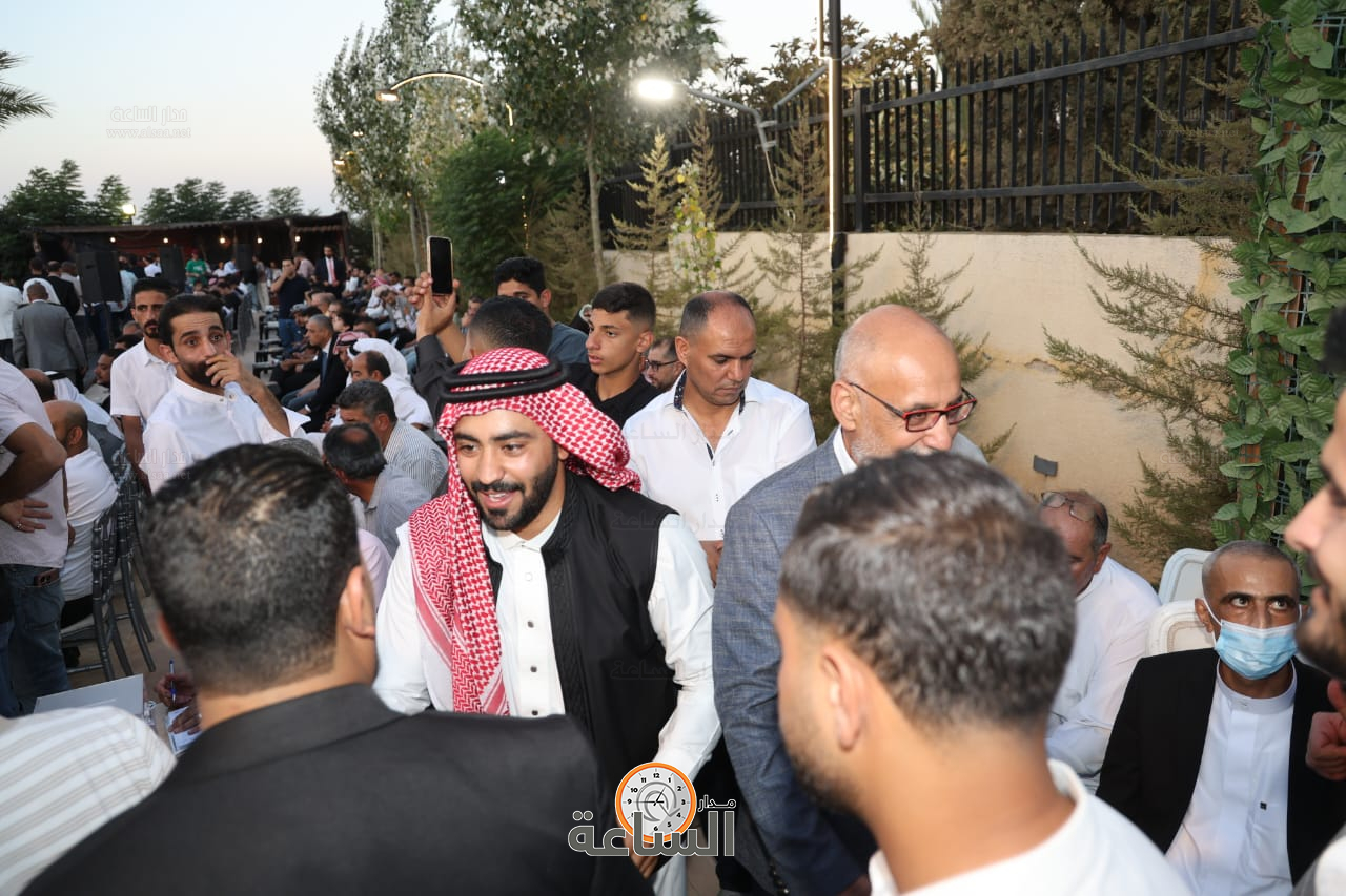 Madar Al-Saa Images 0.8887137189529022