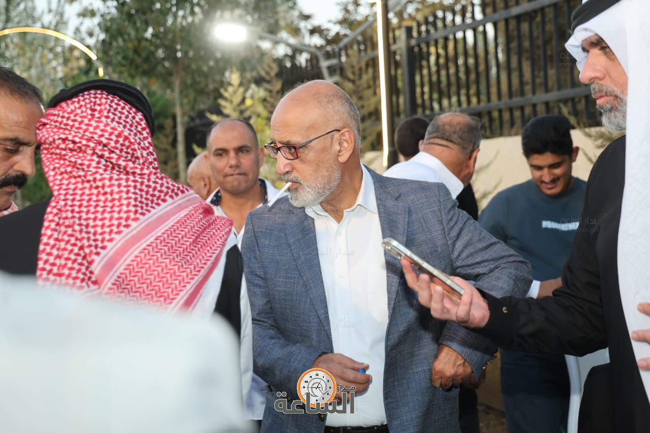 Madar Al-Saa Images 0.30157841734375157